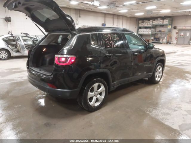 Photo 3 VIN: 3C4NJDBB5JT191749 - JEEP COMPASS 