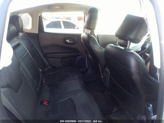 Photo 7 VIN: 3C4NJDBB5JT325742 - JEEP COMPASS 