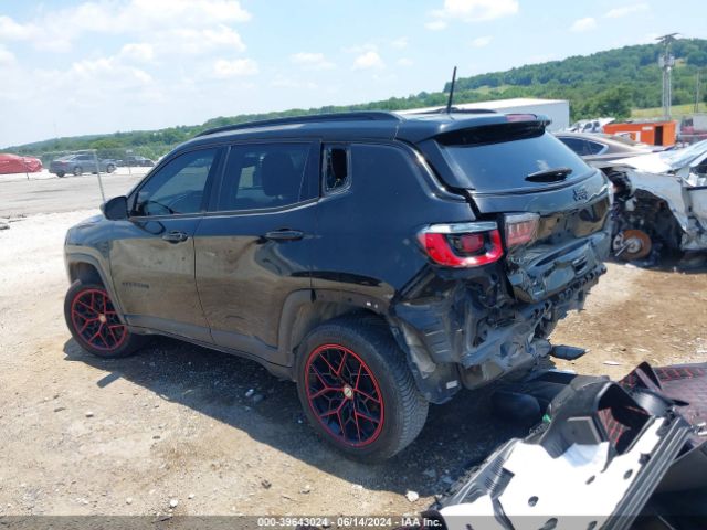 Photo 2 VIN: 3C4NJDBB5JT395418 - JEEP COMPASS 