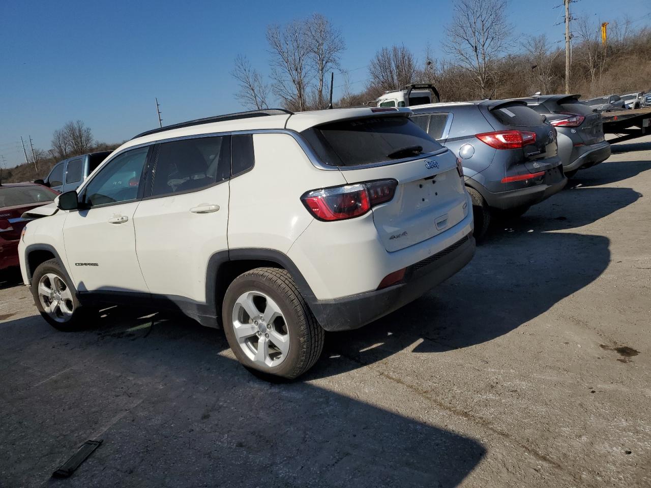 Photo 1 VIN: 3C4NJDBB5JT401315 - JEEP COMPASS 