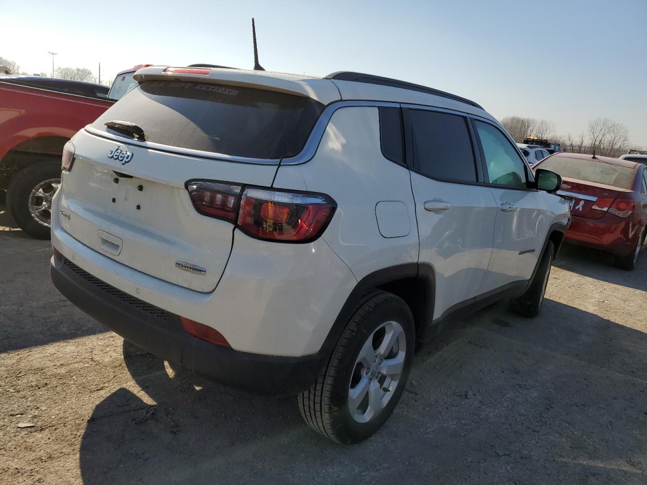 Photo 2 VIN: 3C4NJDBB5JT401315 - JEEP COMPASS 