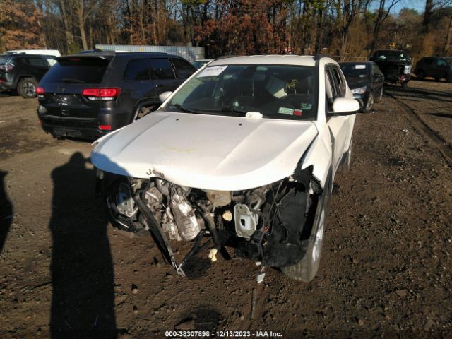 Photo 5 VIN: 3C4NJDBB5KT630269 - JEEP COMPASS 