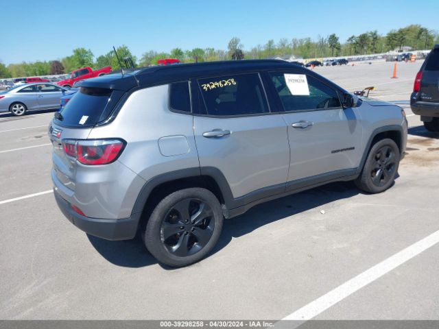 Photo 3 VIN: 3C4NJDBB5KT697387 - JEEP COMPASS 