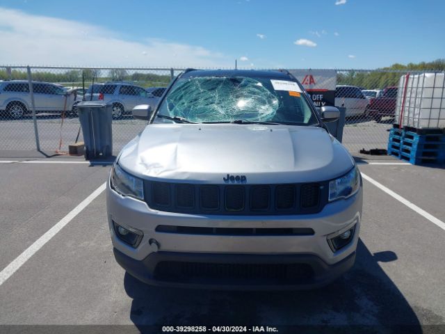 Photo 5 VIN: 3C4NJDBB5KT697387 - JEEP COMPASS 