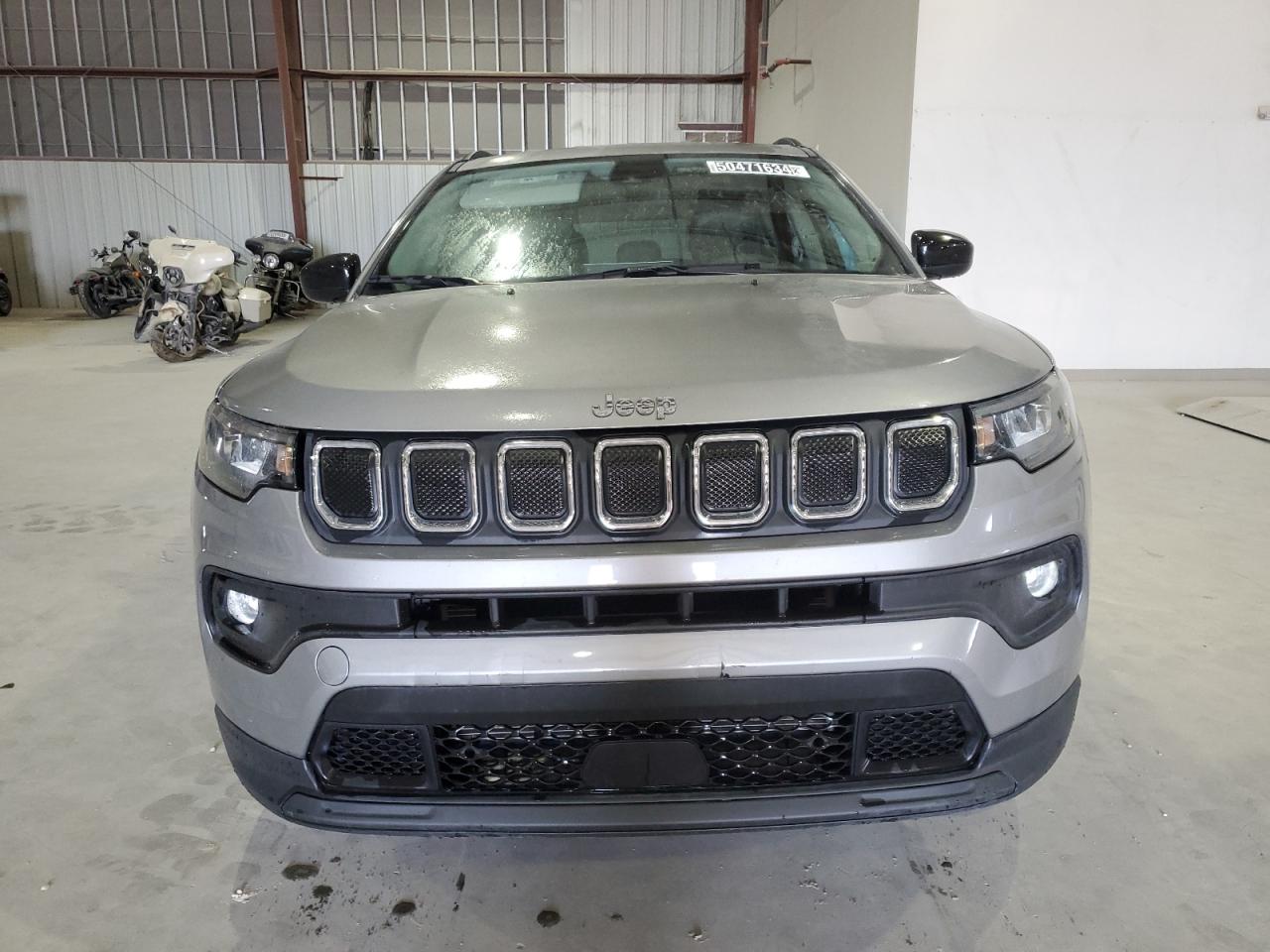 Photo 4 VIN: 3C4NJDBB5NT221483 - JEEP COMPASS 