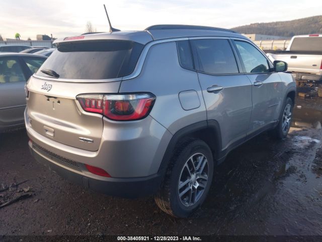 Photo 3 VIN: 3C4NJDBB6JT111925 - JEEP COMPASS 