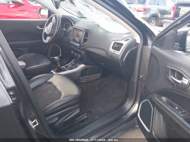 Photo 4 VIN: 3C4NJDBB6JT162227 - JEEP COMPASS 