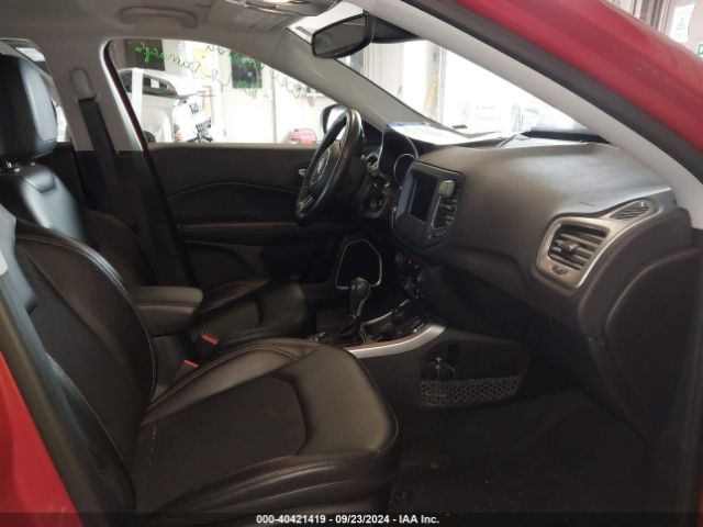 Photo 4 VIN: 3C4NJDBB6JT180615 - JEEP COMPASS 