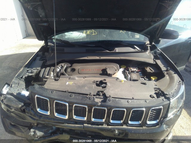 Photo 9 VIN: 3C4NJDBB6JT190867 - JEEP COMPASS 