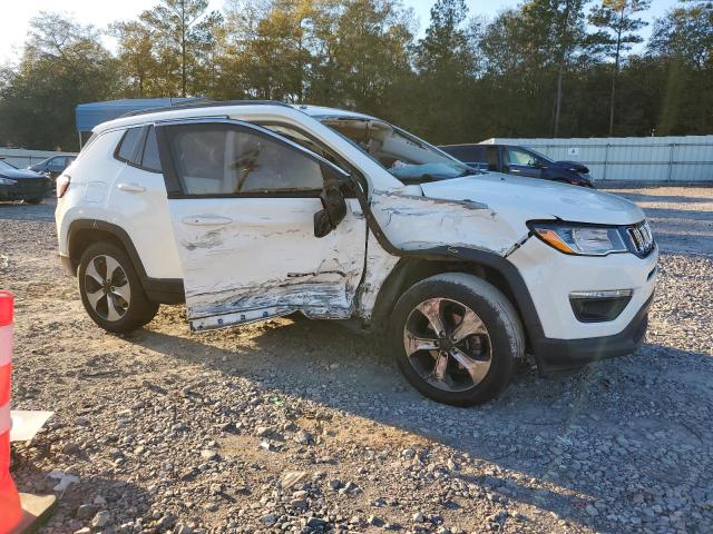 Photo 3 VIN: 3C4NJDBB6JT206887 - JEEP COMPASS 