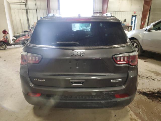 Photo 5 VIN: 3C4NJDBB6JT223673 - JEEP COMPASS 