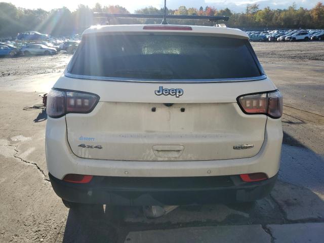 Photo 5 VIN: 3C4NJDBB6JT331792 - JEEP COMPASS LA 