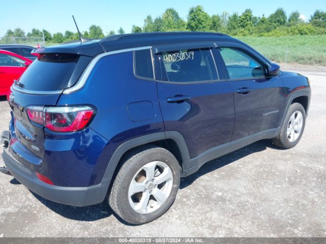 Photo 3 VIN: 3C4NJDBB6JT492367 - JEEP COMPASS 