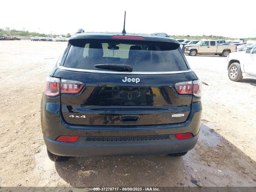 Photo 15 VIN: 3C4NJDBB6NT186114 - JEEP COMPASS 