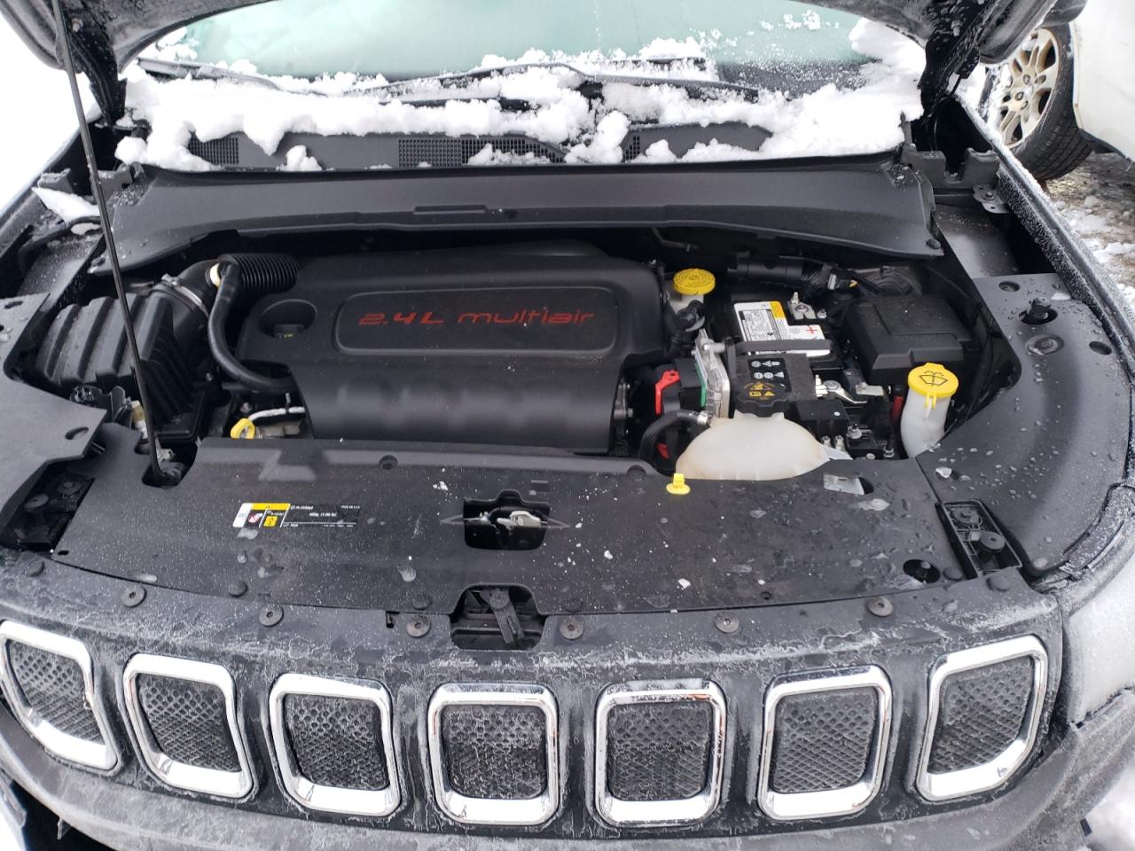 Photo 10 VIN: 3C4NJDBB6NT199767 - JEEP COMPASS 