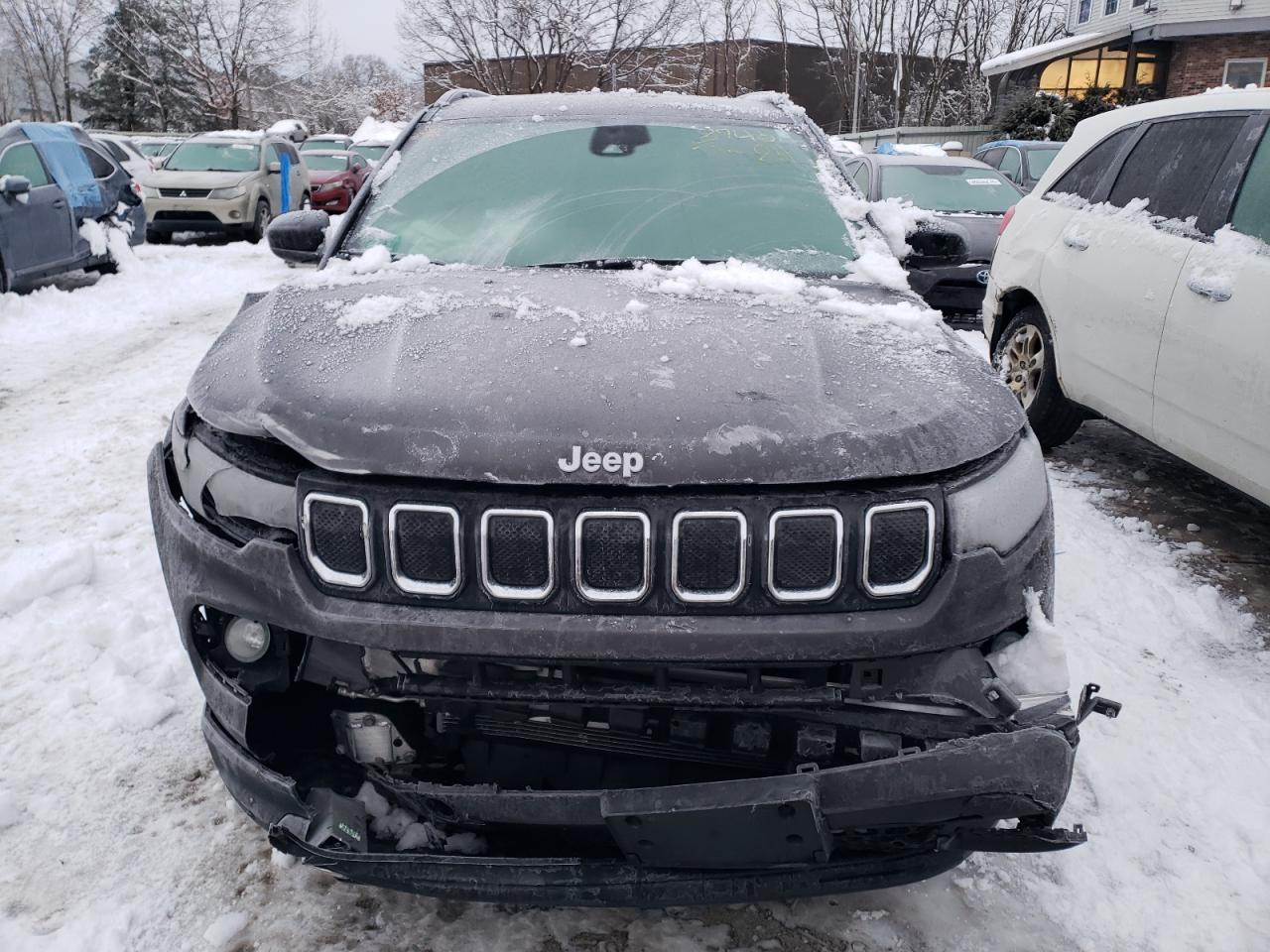 Photo 4 VIN: 3C4NJDBB6NT199767 - JEEP COMPASS 