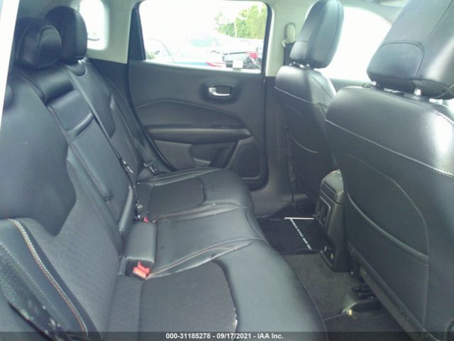 Photo 7 VIN: 3C4NJDBB7JT175035 - JEEP COMPASS 