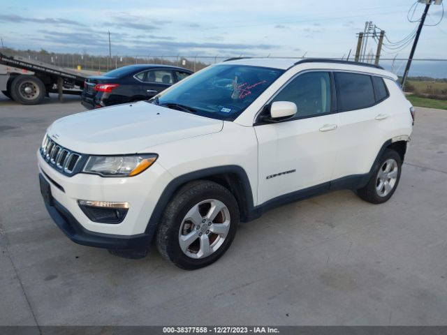 Photo 1 VIN: 3C4NJDBB7JT176010 - JEEP COMPASS 