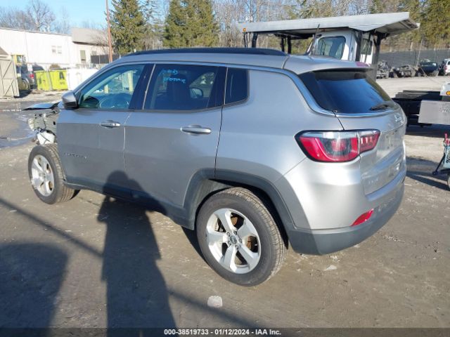 Photo 2 VIN: 3C4NJDBB7JT201777 - JEEP COMPASS 