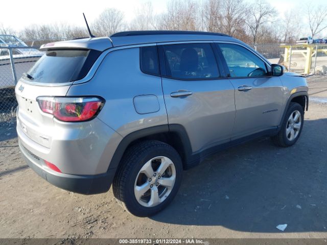 Photo 3 VIN: 3C4NJDBB7JT201777 - JEEP COMPASS 