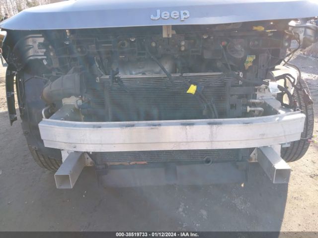 Photo 5 VIN: 3C4NJDBB7JT201777 - JEEP COMPASS 