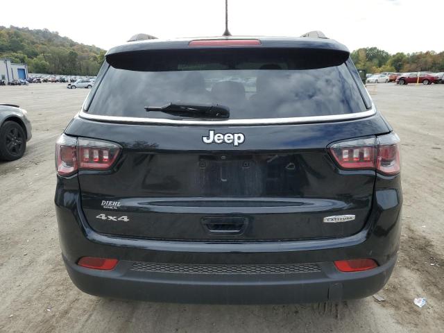 Photo 5 VIN: 3C4NJDBB7JT223617 - JEEP COMPASS 