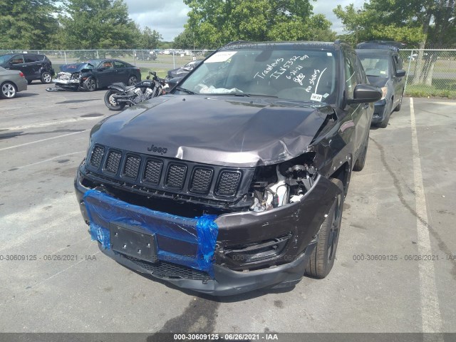 Photo 5 VIN: 3C4NJDBB7JT395498 - JEEP COMPASS 