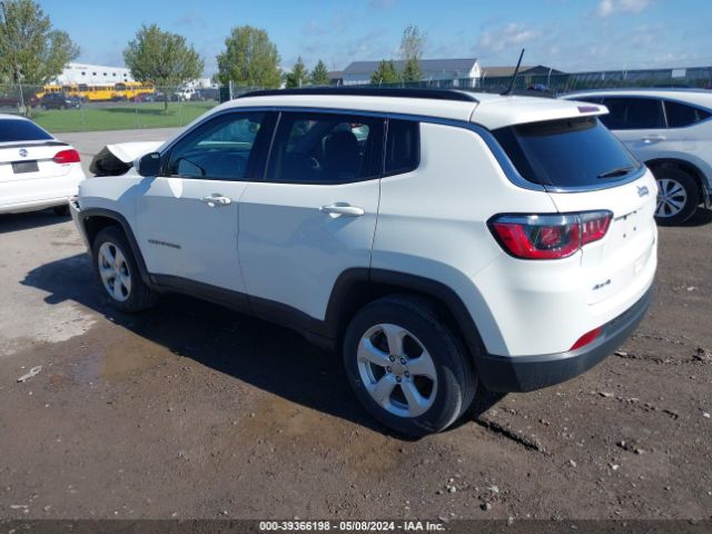 Photo 2 VIN: 3C4NJDBB7JT402000 - JEEP COMPASS 