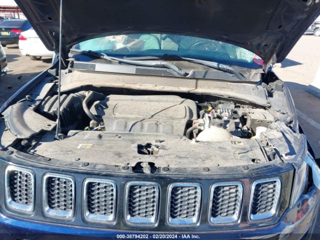 Photo 9 VIN: 3C4NJDBB7JT493026 - JEEP COMPASS 