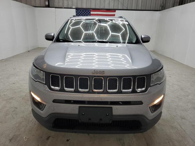 Photo 4 VIN: 3C4NJDBB7KT592592 - JEEP COMPASS LA 