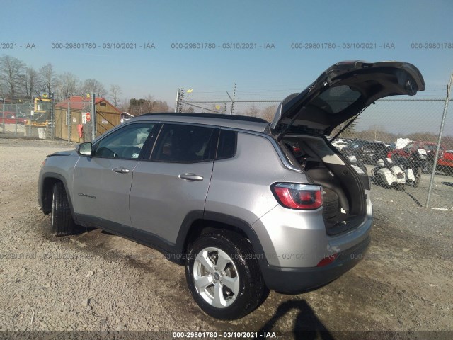 Photo 2 VIN: 3C4NJDBB7KT695947 - JEEP COMPASS 