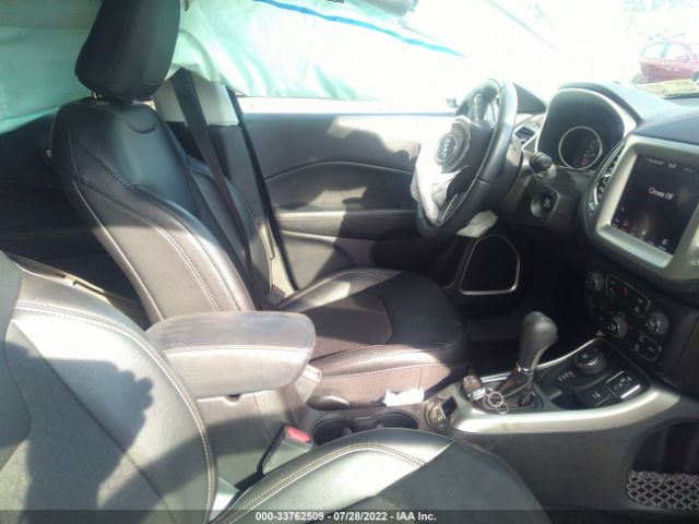 Photo 4 VIN: 3C4NJDBB7LT143222 - JEEP COMPASS 