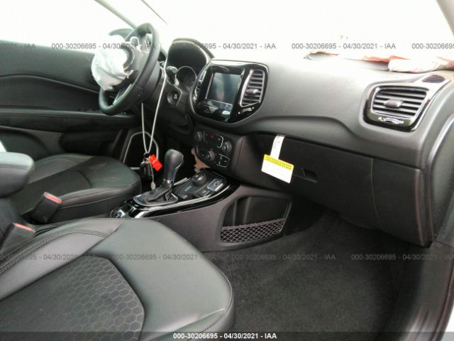 Photo 4 VIN: 3C4NJDBB7LT245748 - JEEP COMPASS 