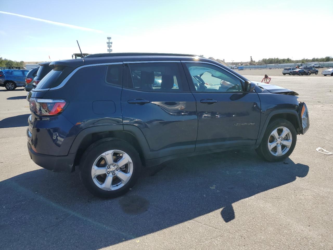 Photo 2 VIN: 3C4NJDBB7MT557070 - JEEP COMPASS 