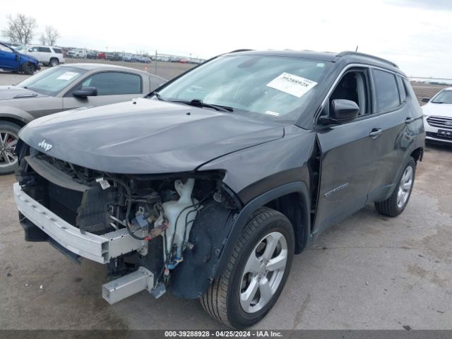 Photo 1 VIN: 3C4NJDBB8JT142917 - JEEP COMPASS 