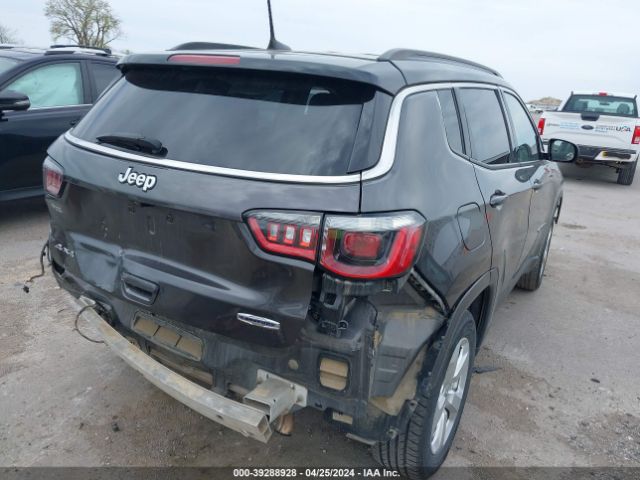 Photo 3 VIN: 3C4NJDBB8JT142917 - JEEP COMPASS 