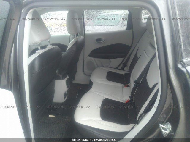 Photo 7 VIN: 3C4NJDBB8JT261518 - JEEP COMPASS 