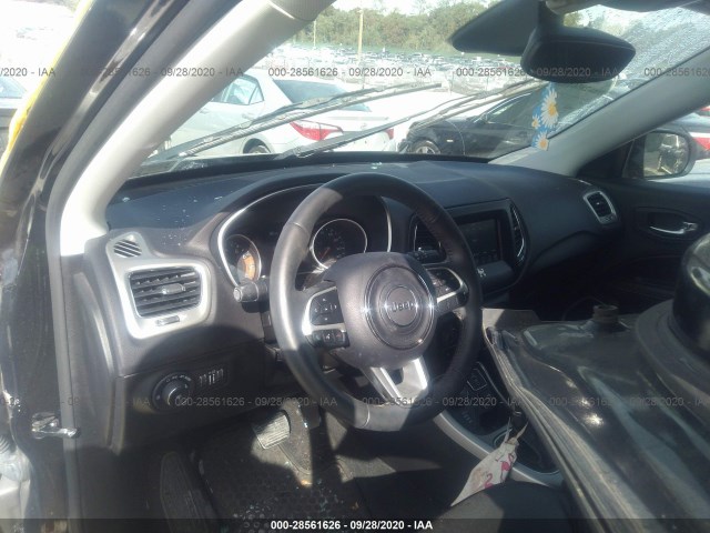 Photo 4 VIN: 3C4NJDBB8JT349839 - JEEP COMPASS 