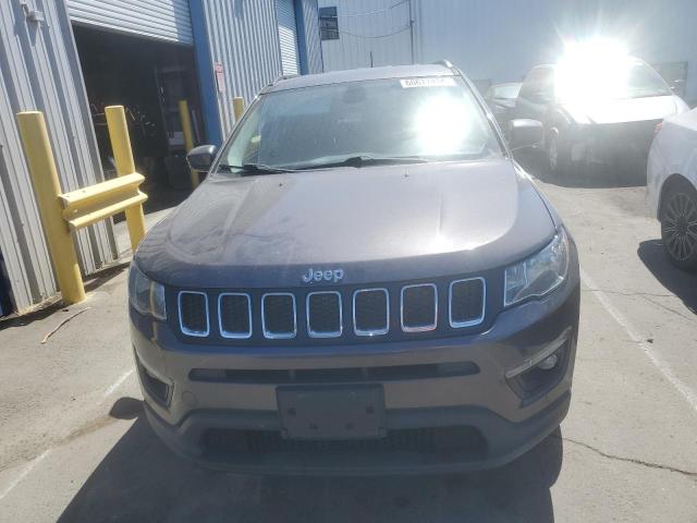 Photo 4 VIN: 3C4NJDBB8JT413801 - JEEP COMPASS 