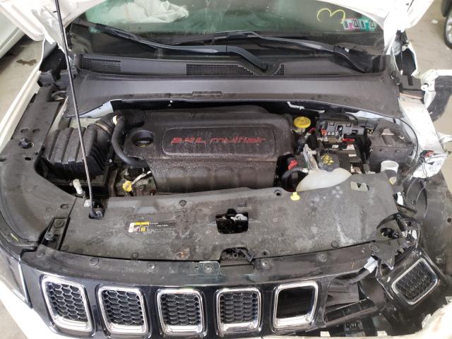 Photo 6 VIN: 3C4NJDBB8JT423468 - JEEP COMPASS 