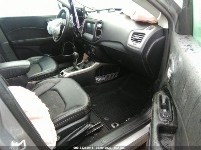 Photo 4 VIN: 3C4NJDBB8KT593900 - JEEP COMPASS 