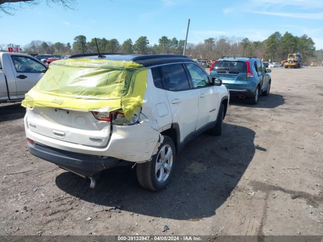 Photo 3 VIN: 3C4NJDBB8KT761227 - JEEP COMPASS 