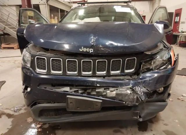 Photo 5 VIN: 3C4NJDBB8KT787097 - JEEP COMPASS 