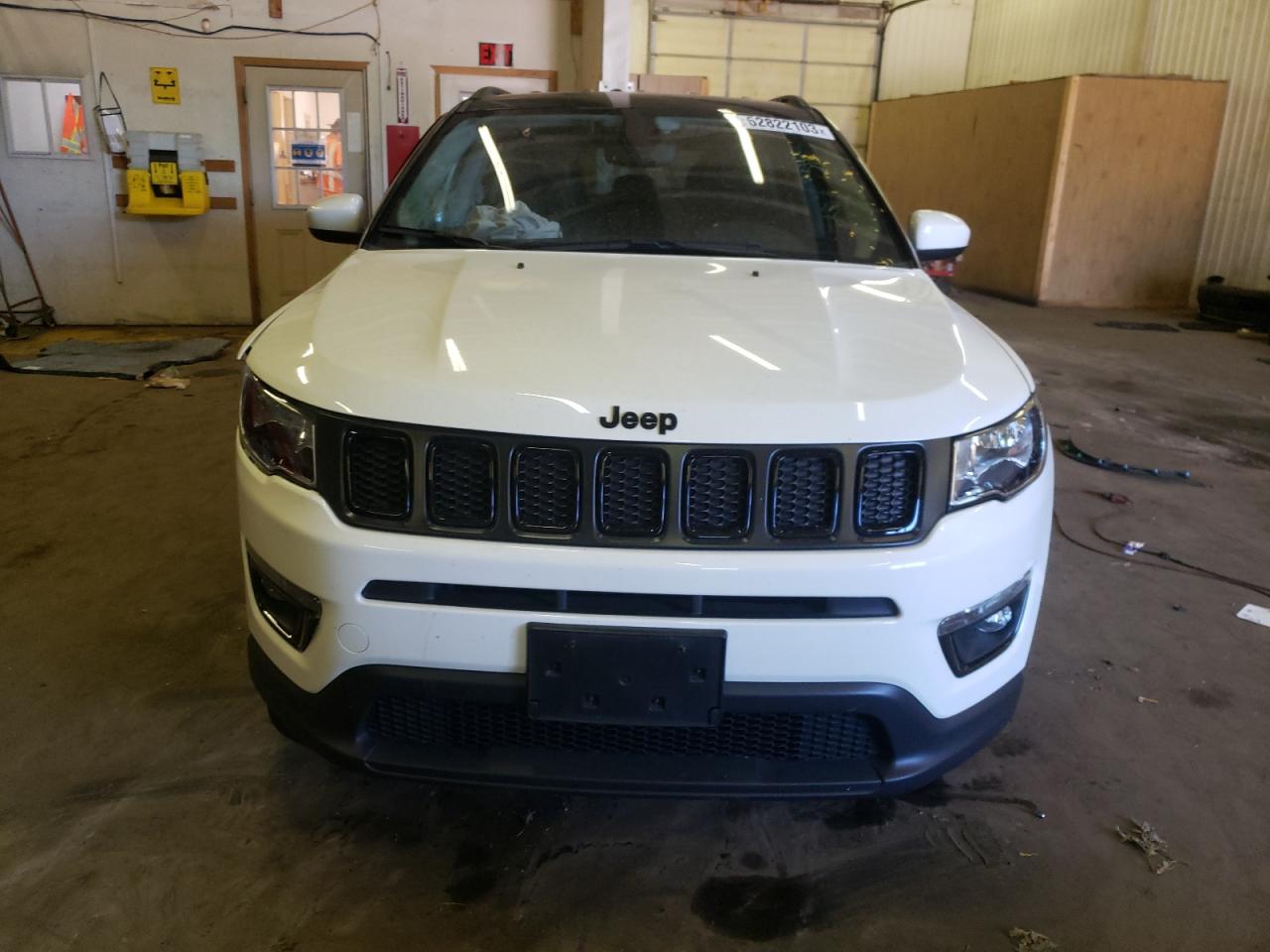 Photo 4 VIN: 3C4NJDBB8MT524210 - JEEP COMPASS 