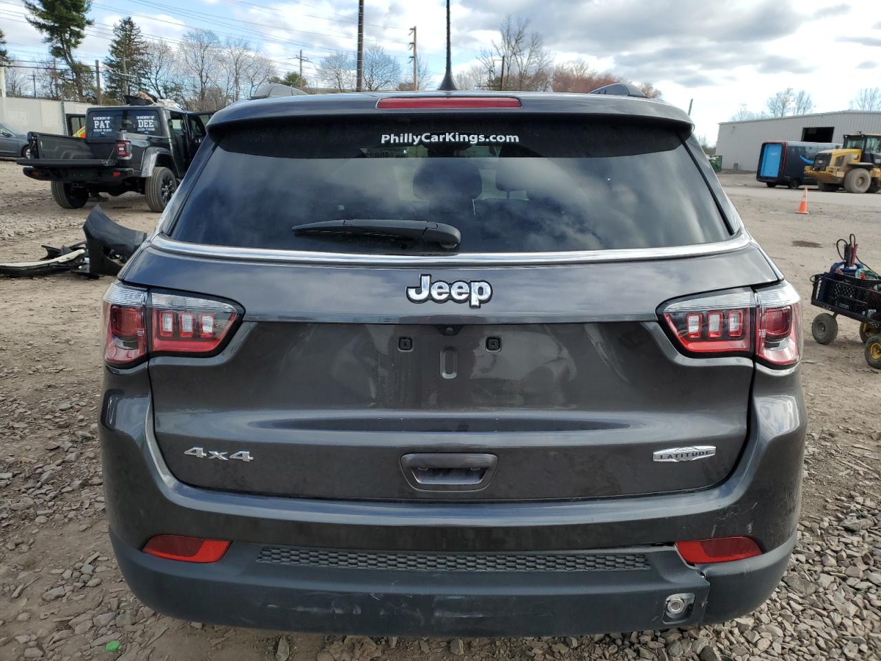 Photo 5 VIN: 3C4NJDBB8NT122012 - JEEP COMPASS 