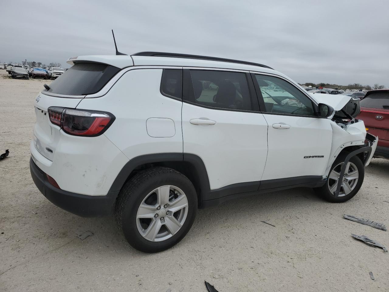 Photo 2 VIN: 3C4NJDBB8NT207397 - JEEP COMPASS 