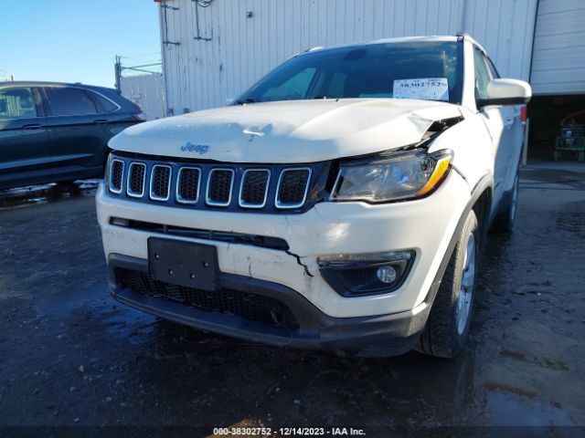 Photo 5 VIN: 3C4NJDBB9HT674591 - JEEP NEW COMPASS 