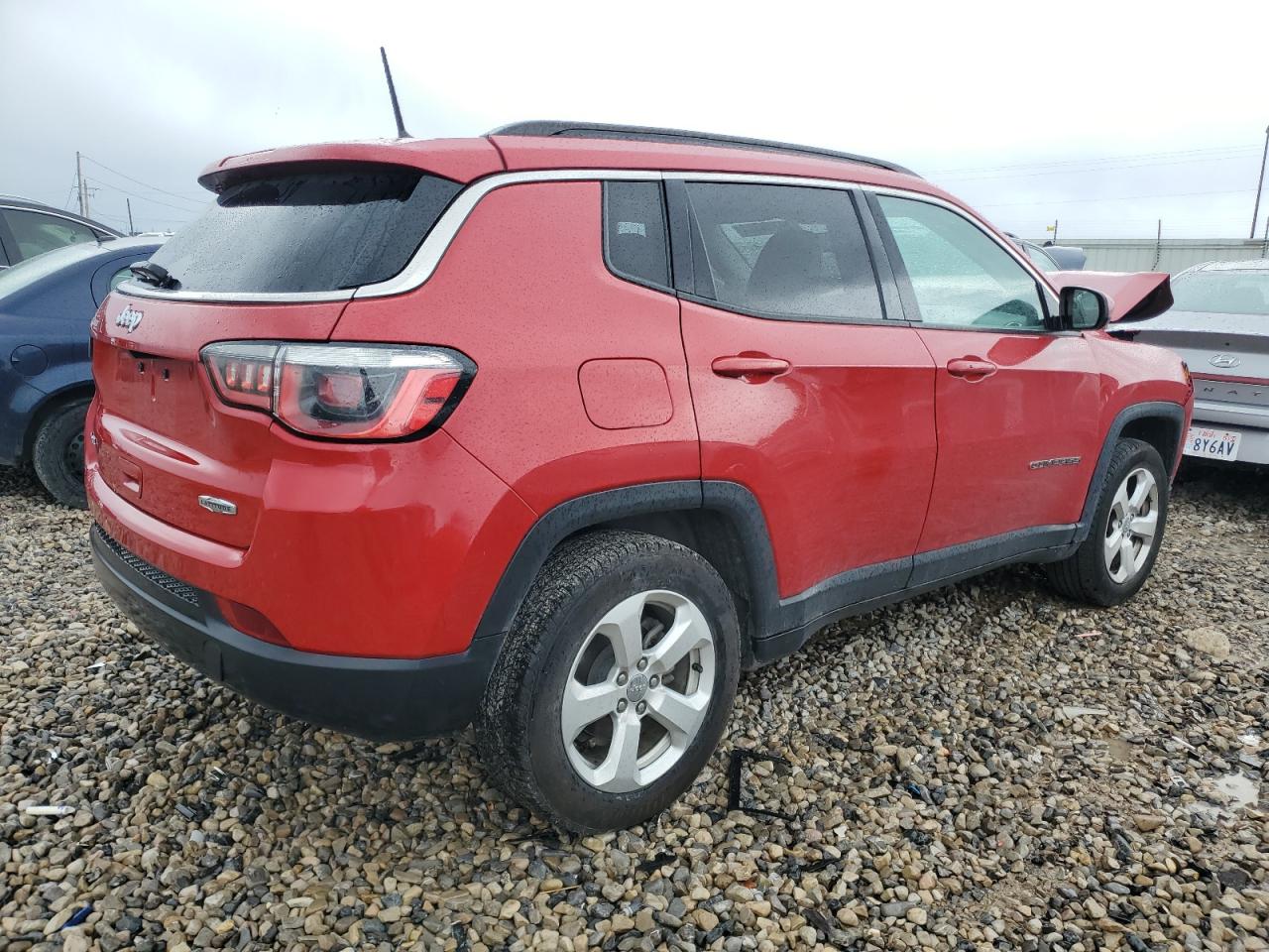 Photo 2 VIN: 3C4NJDBB9HT693013 - JEEP COMPASS 