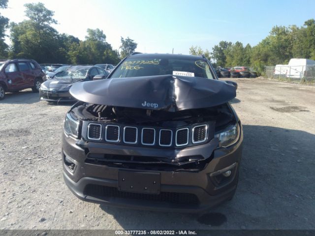 Photo 5 VIN: 3C4NJDBB9JT180723 - JEEP COMPASS 