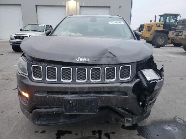 Photo 4 VIN: 3C4NJDBB9JT231881 - JEEP COMPASS 